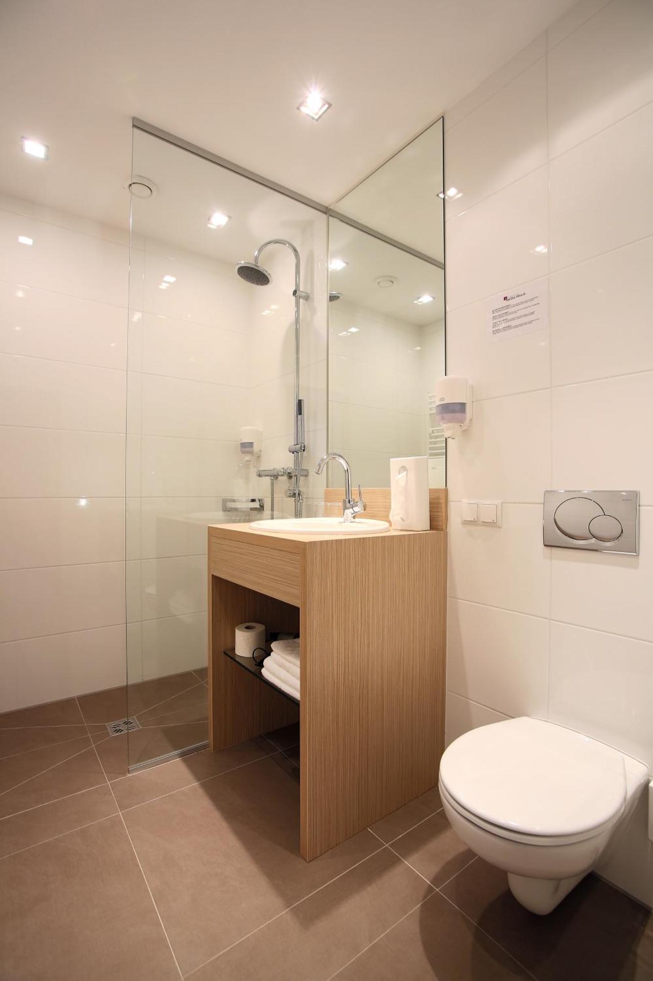 Aktivhotel Weisser Hirsch Mariazell Exterior photo