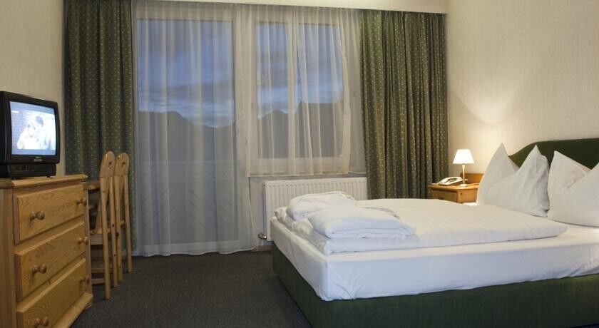 Aktivhotel Weisser Hirsch Mariazell Exterior photo